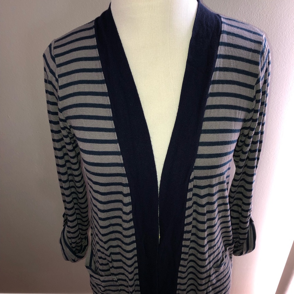 Women’s  splendid gray and navy cardigan size small